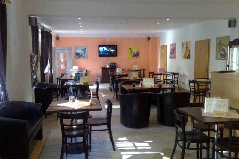 Reštaurácia LUNA Reštaurácia LUNA